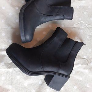 Ankle boots Chelsea booties Kodiak NEW waterproof
